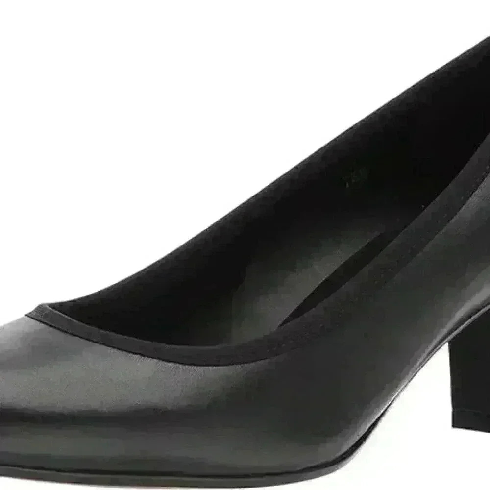 VANELi Dacy Black Nappa Size 7 Narrow. BRAND NEW